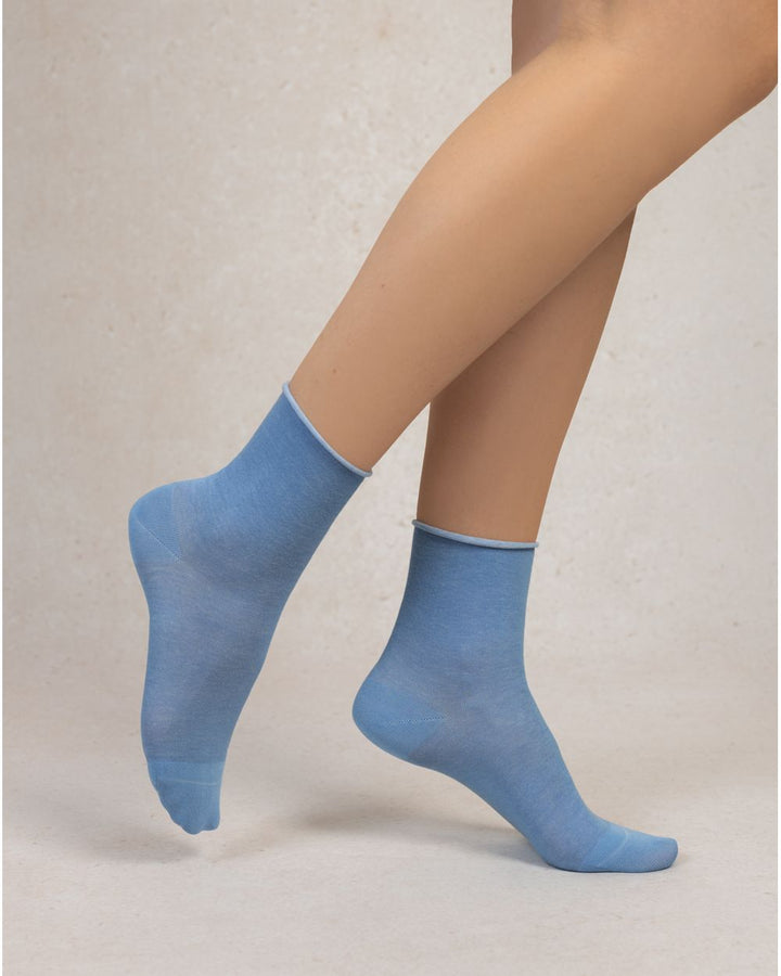 Short Velvety Cotton Socks with Rolled Edge