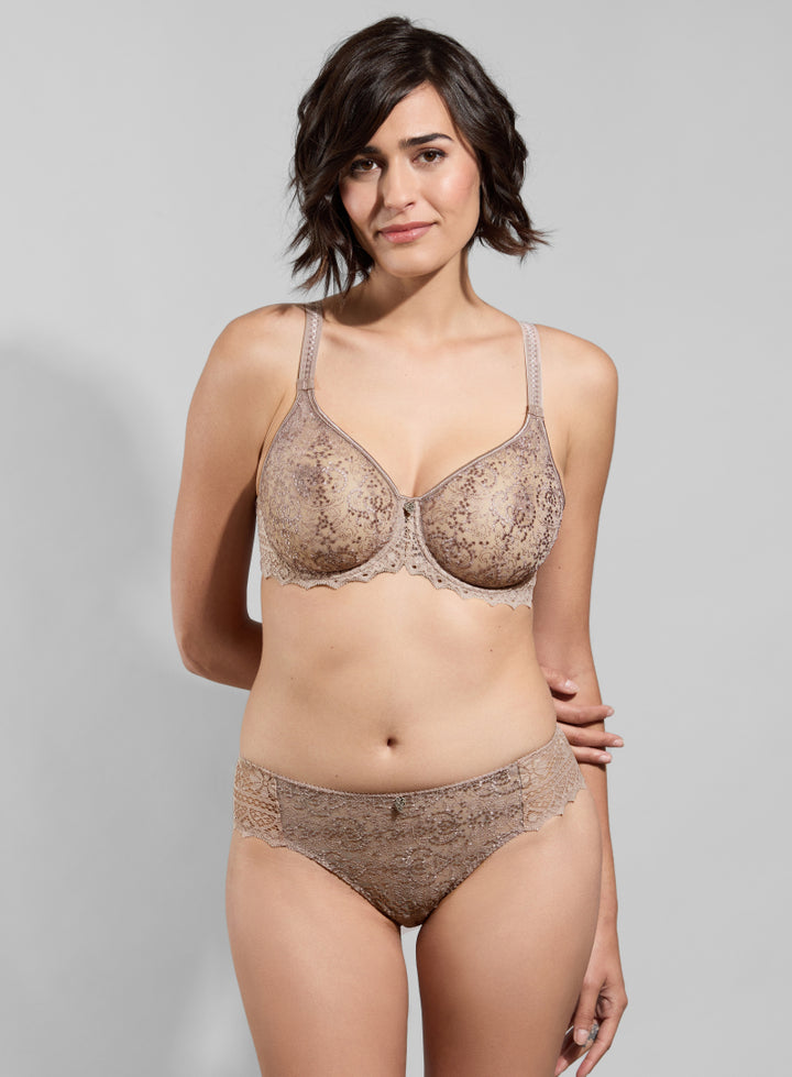 Invisible full cup bra CASSIOPEE